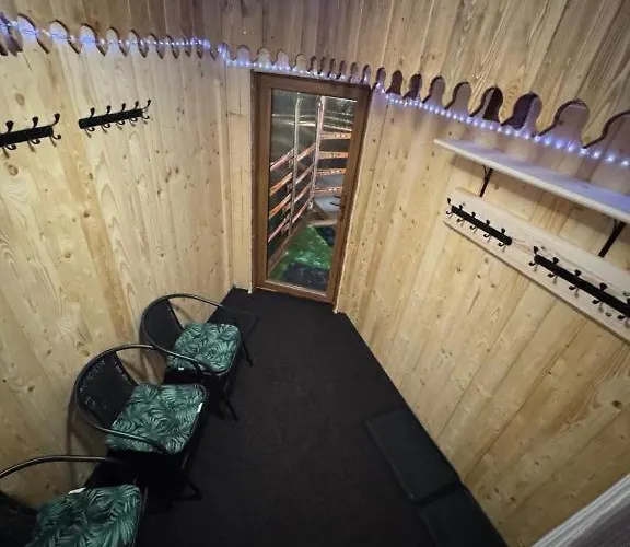 Dana דירה שצ'צ'ירק